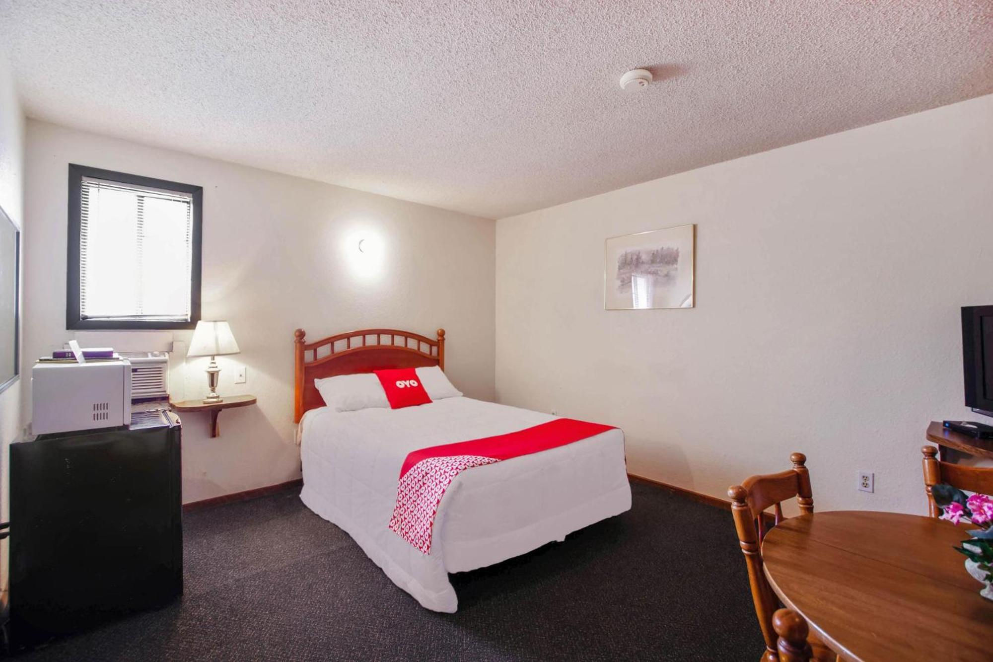 Oyo Hotel Cheyenne Wells - Us 40 Bagian luar foto